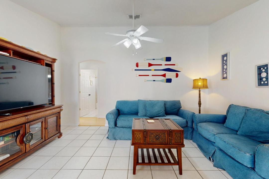 Photo of Livingroom in Indian Ridge