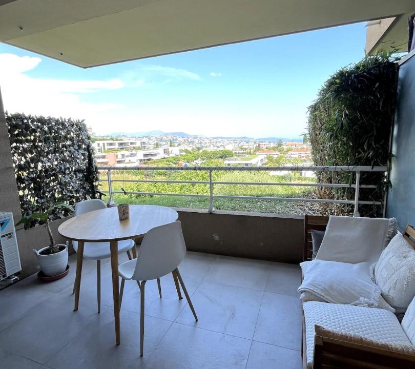 Photo of Patio Balcony in Saint-Laurent-du-Var