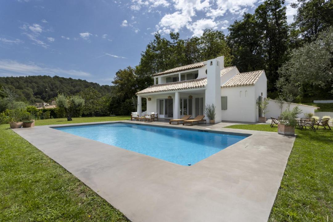 Photo of Others in Les Maillans