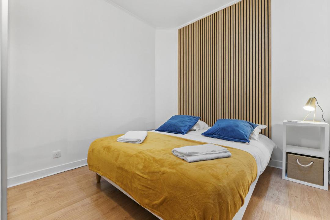 Photo of Bedroom in Cannes City Centre