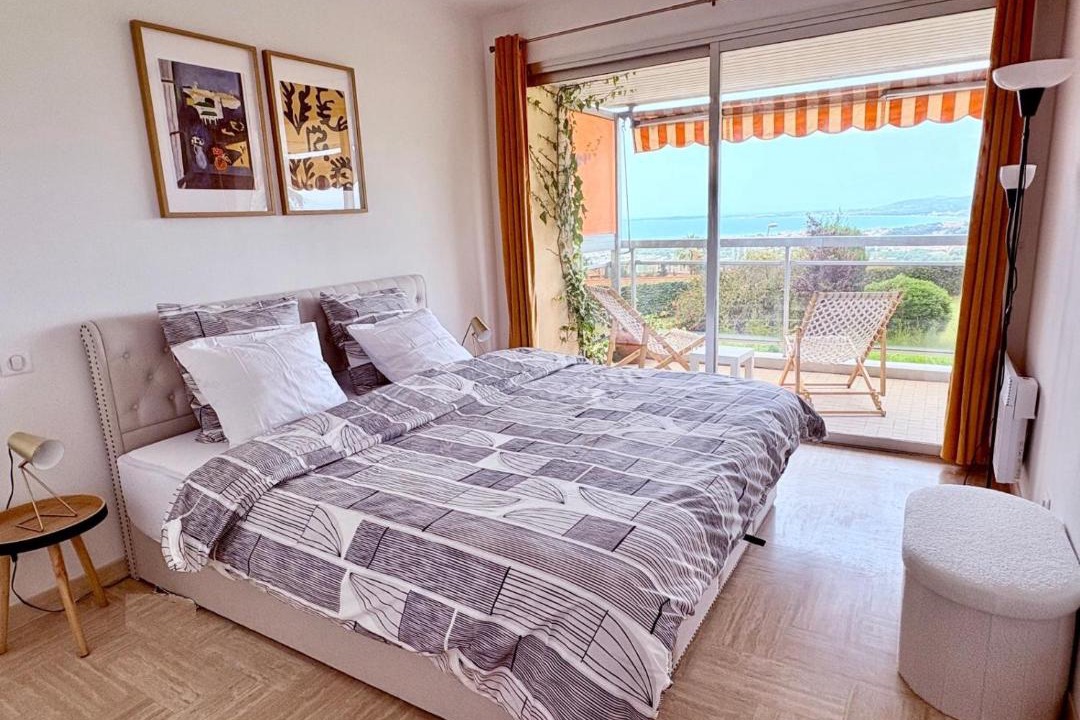 Photo of Bedroom in Saint Antoine
