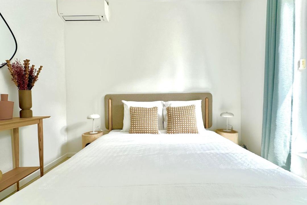 Photo of Bedroom in Espero-Pax