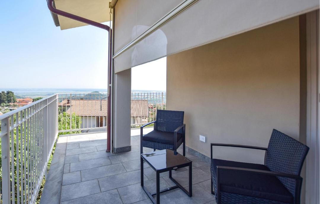 Photo of Patio Balcony in Corsanico-Bargecchia
