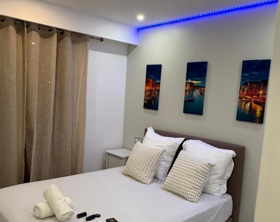 Photo of Bedroom in Saint-Laurent-du-Var