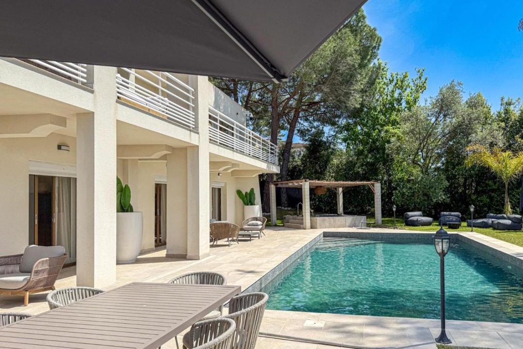 Photo of Others in Mougins