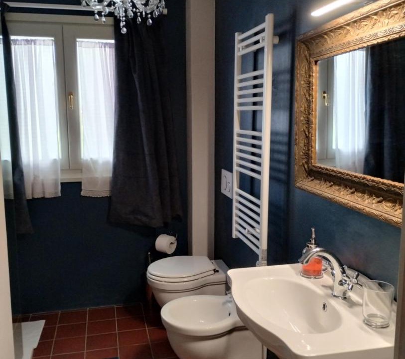 Photo of Bathroom in Camaiore