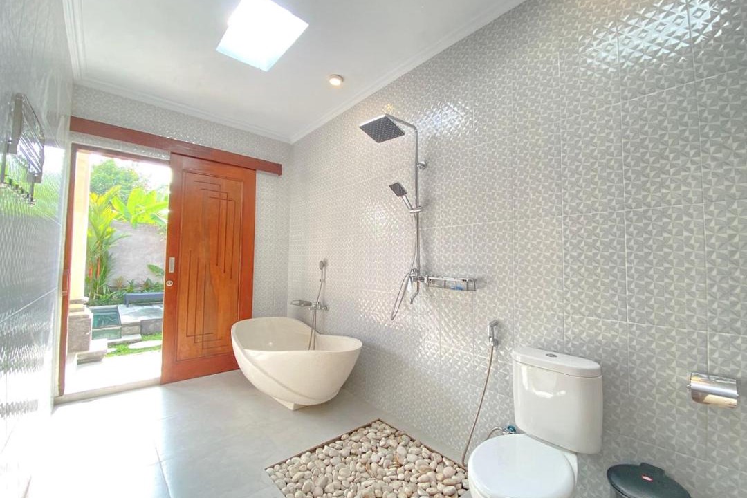 Photo of Bathroom in Kedewatan