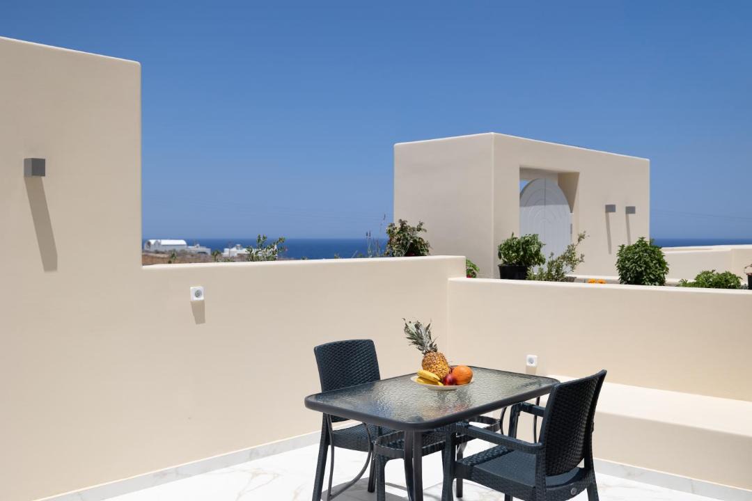 Photo of Patio Balcony in Karterados