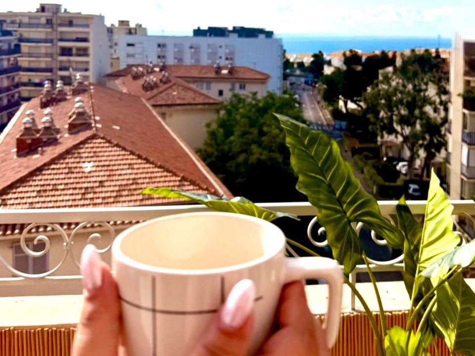 Photo of Patio Balcony in La Californie