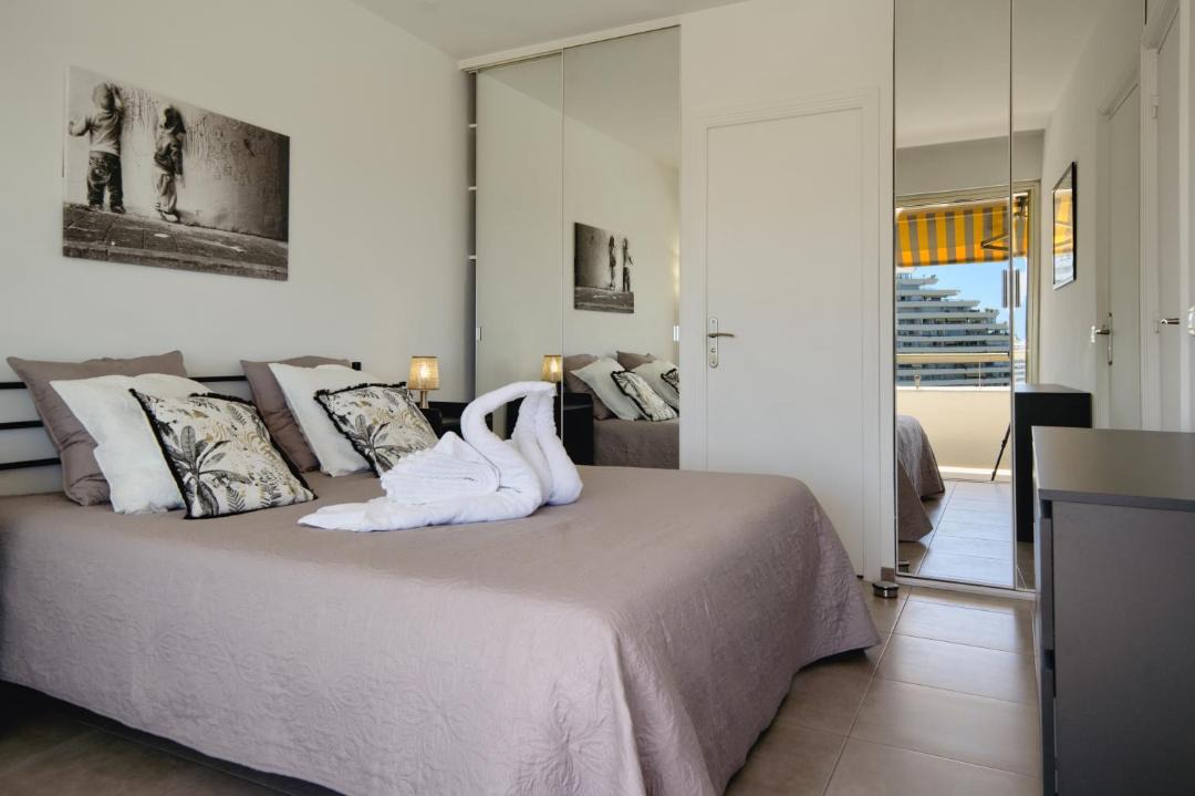 Photo of Bedroom in Villeneuve Loubet Beach