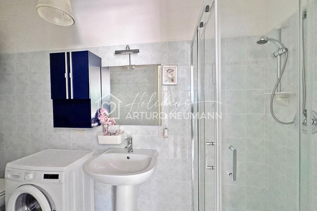 Photo of Bathroom in Marcelli