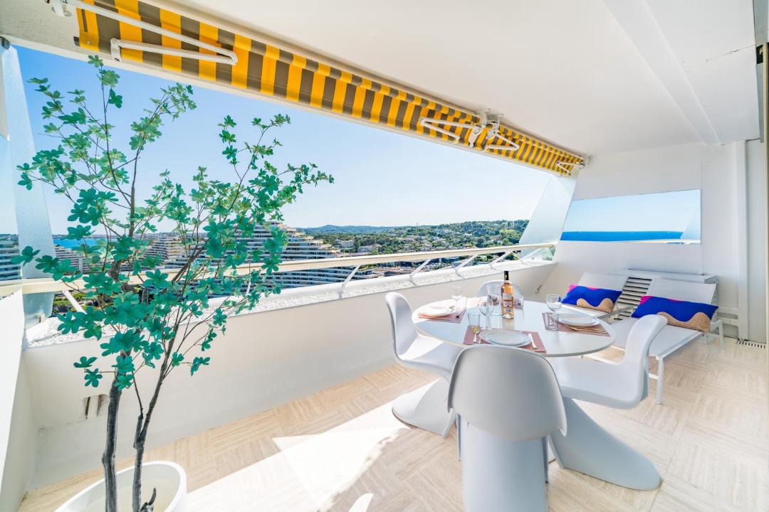 Photo of Patio Balcony in Villeneuve Loubet Beach
