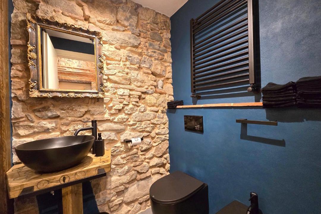Photo of Bathroom in Diecimo
