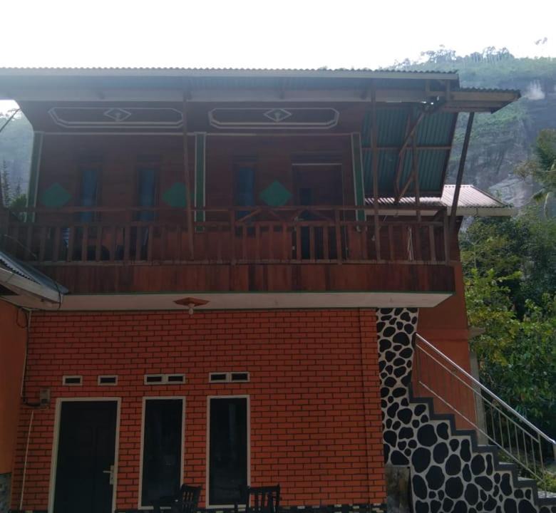 Photo of Others in Harau