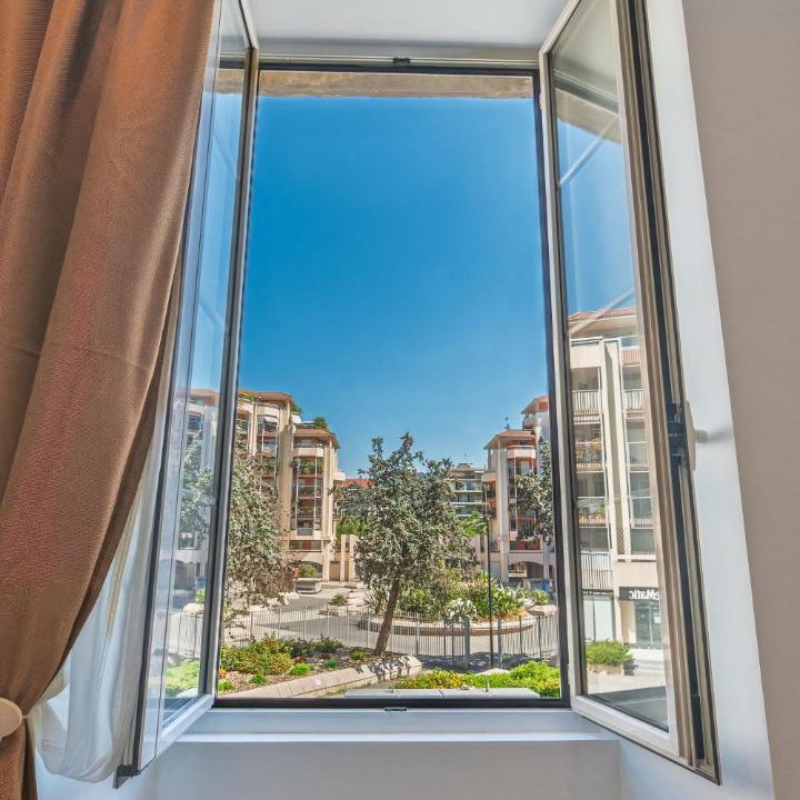 Photo of Patio Balcony in Quartier du Port