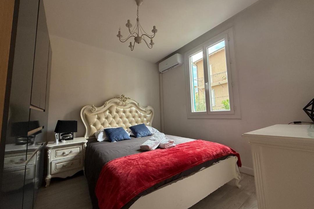 Photo of Bedroom in Cimiez