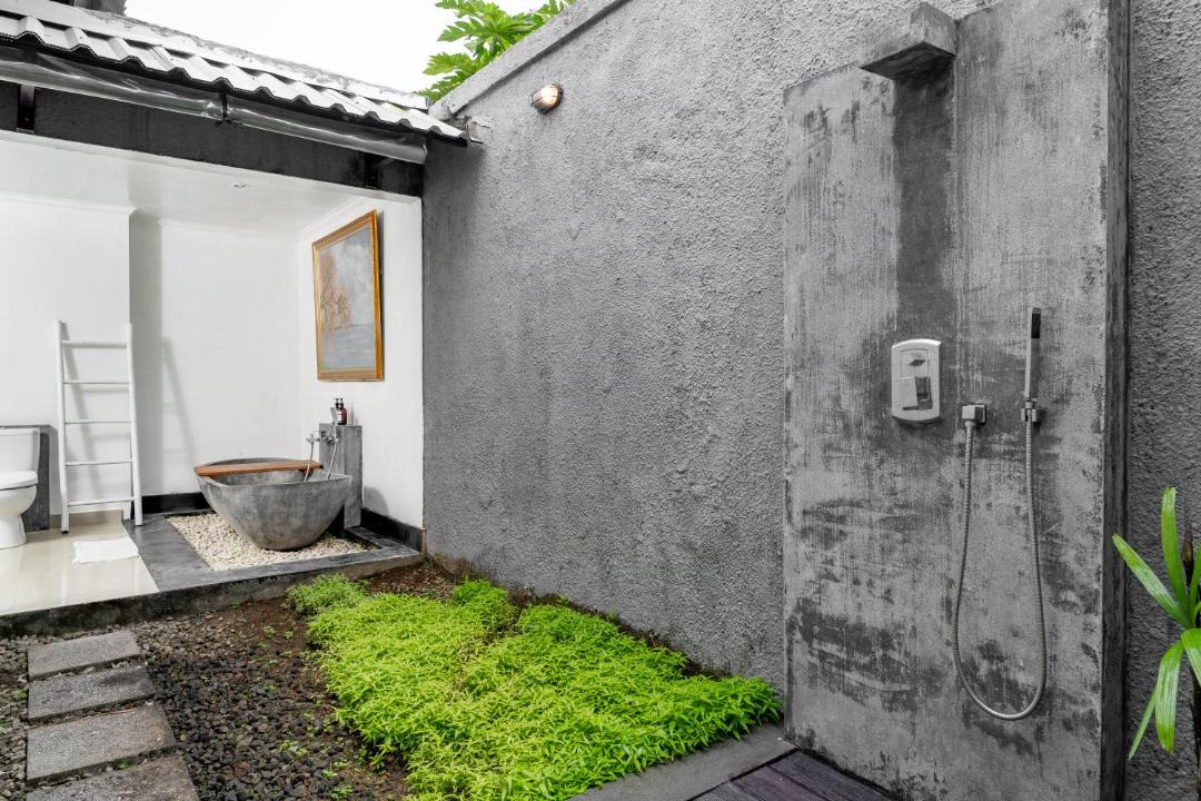 Photo of Bathroom in Taro