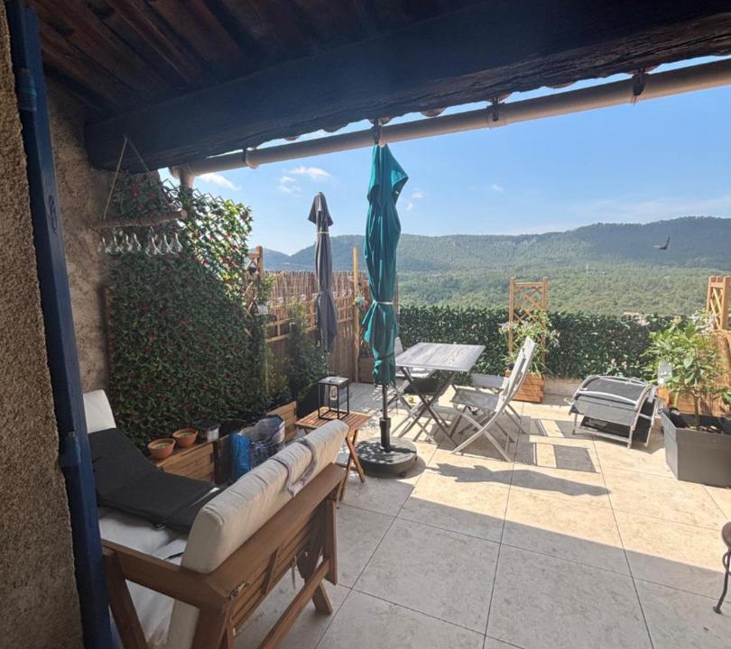 Photo of Patio Balcony in Bagnols-en-Foret