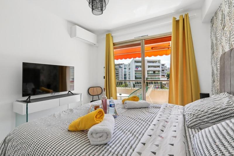 Photo of Bedroom in Cannes