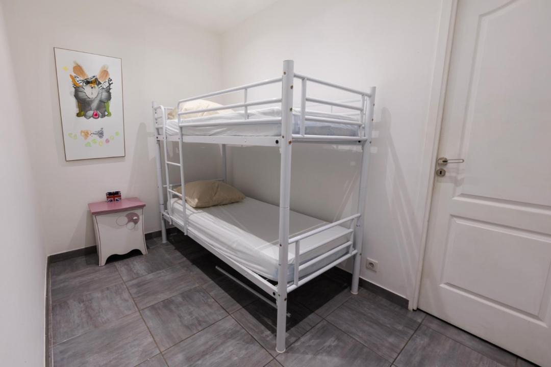 Photo of Bedroom in Carnot