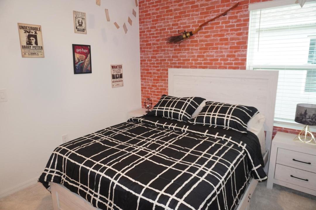 Photo of Bedroom in Poinciana