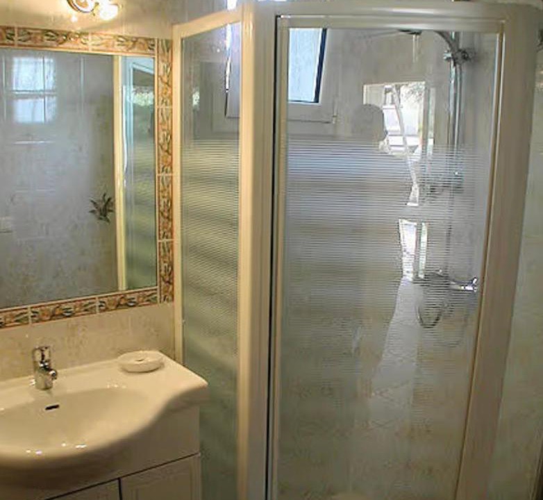 Photo of Bathroom in Berre-des-Alpes