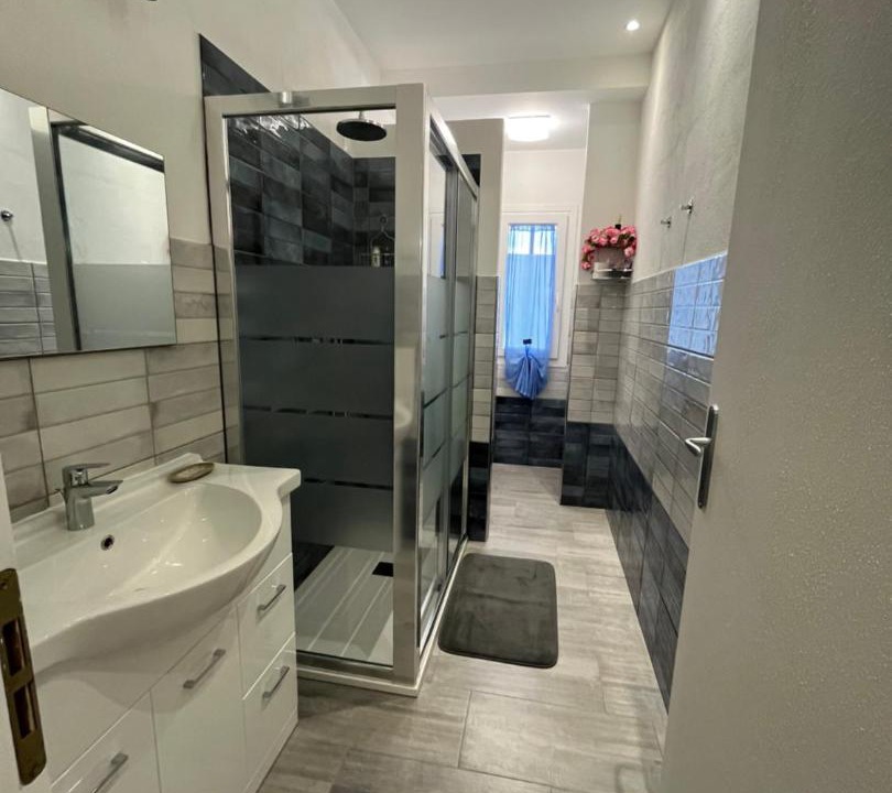 Photo of Bathroom in Casale Marittimo