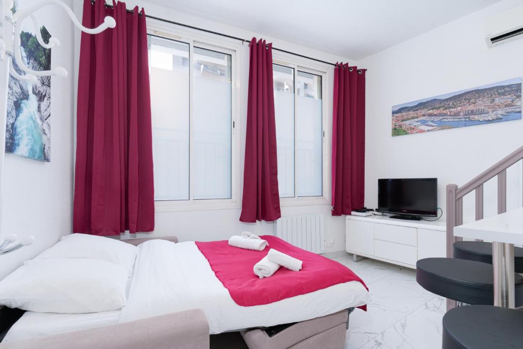 Photo of Bedroom in Le Suquet