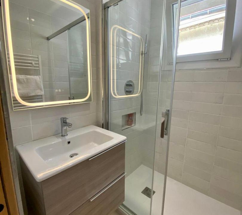Photo of Bathroom in Saint Maurice