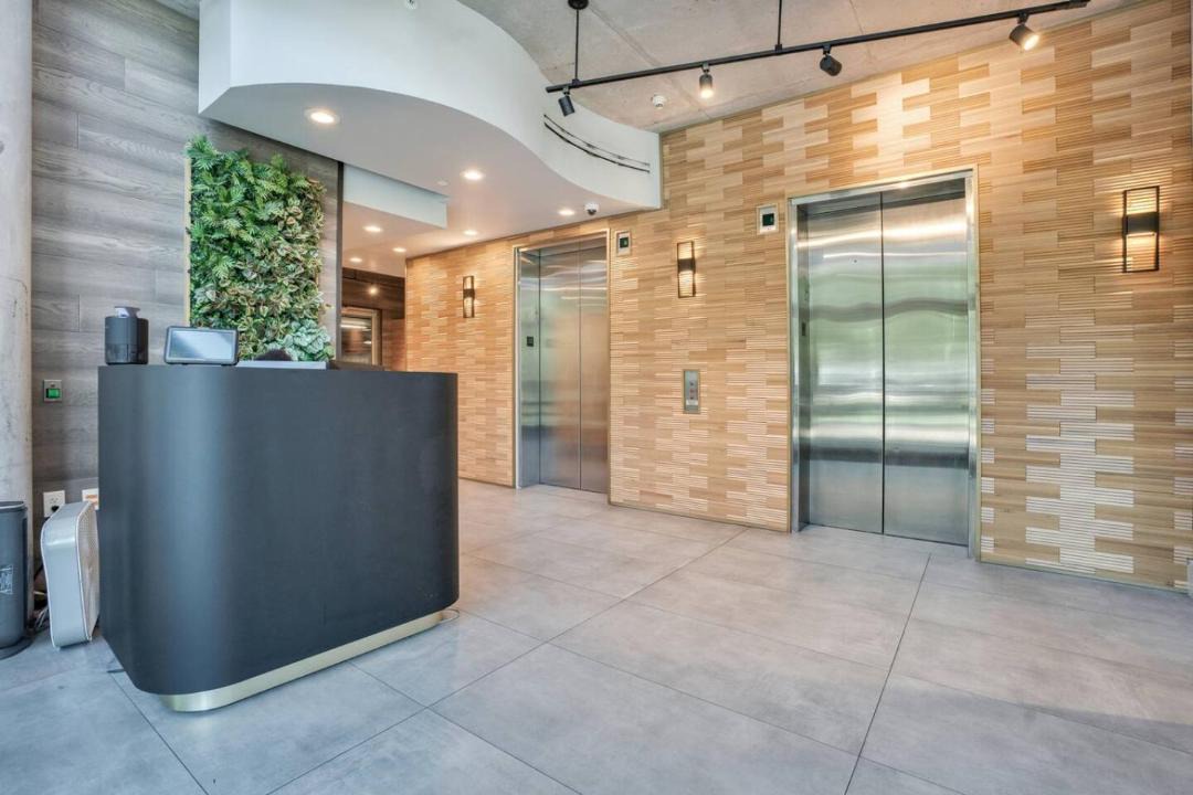 Photo of Bathroom in South Eola