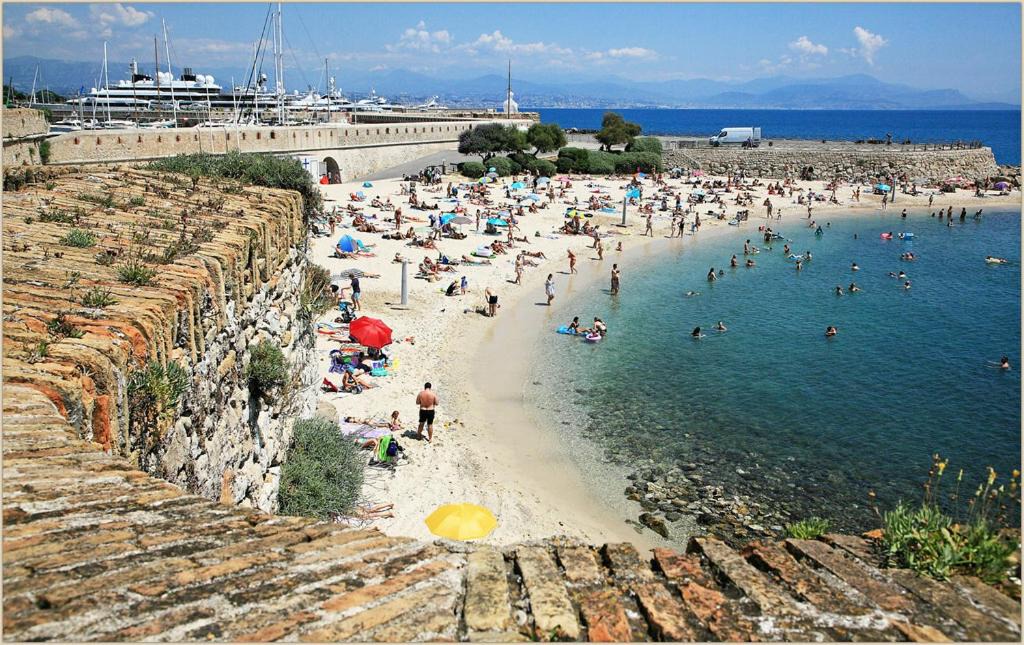 Photo of Others in Les Maillans