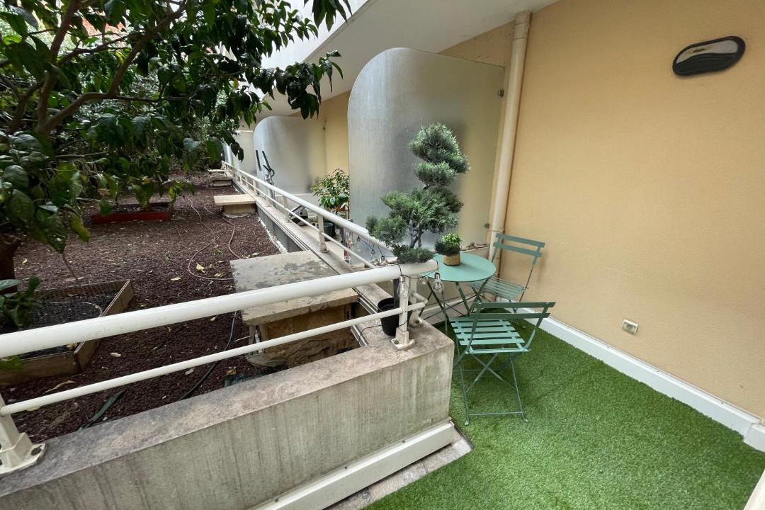 Photo of Patio Balcony in Saint-Roch