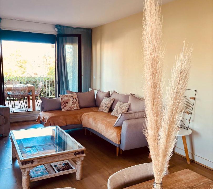 Photo of Livingroom in Port Cogolin