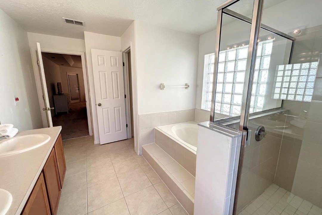 Photo of Bathroom in Legacy Park