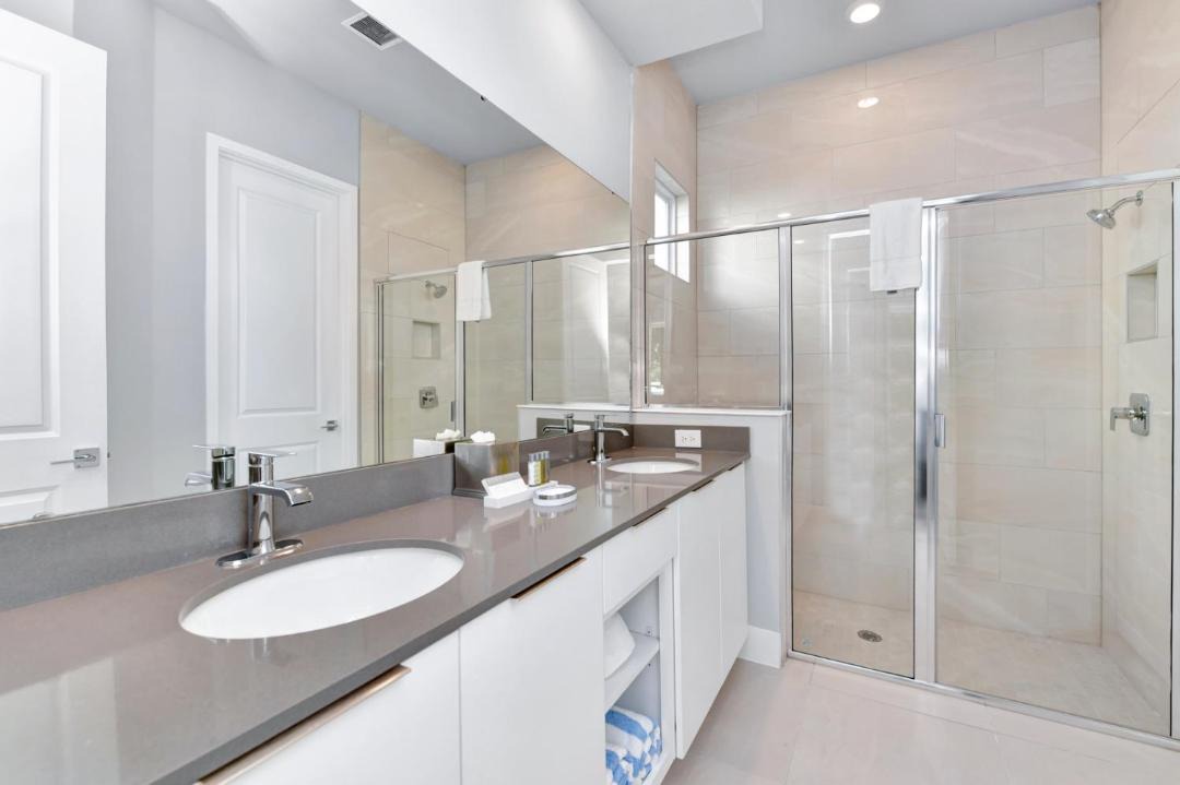 Photo of Bathroom in Reunion