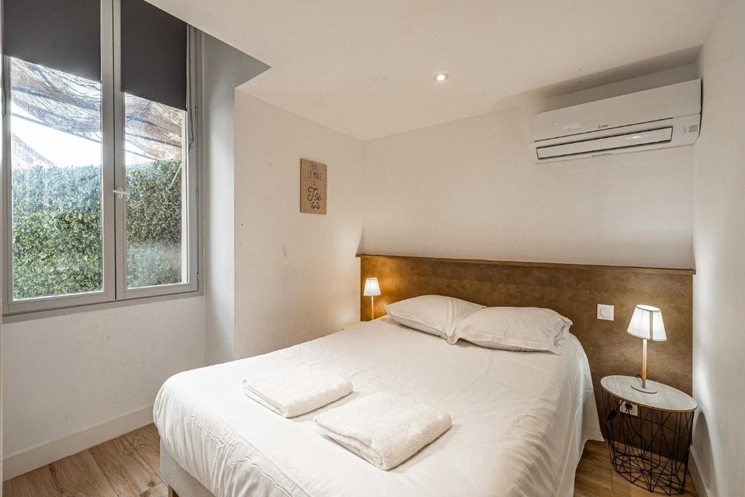 Photo of Bedroom in Quartier du Port