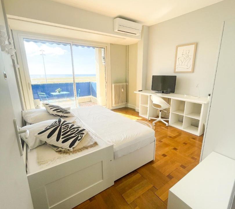 Photo of Bedroom in La Californie