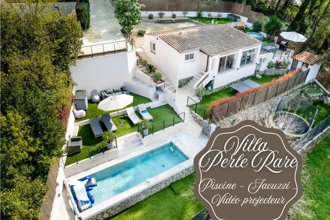 Photo of Others in Mougins