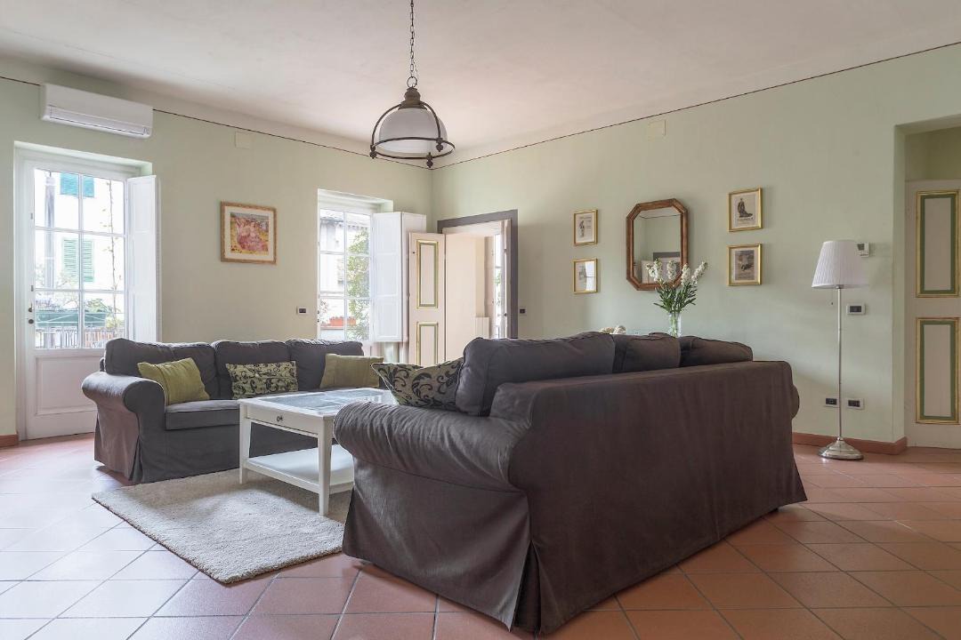 Photo of Livingroom in Lucca Historical Center
