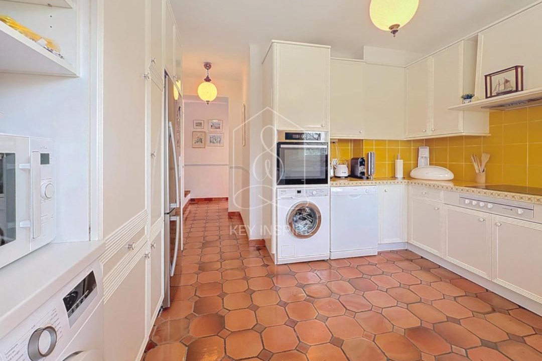 Photo of Kitchen in Tourrettes