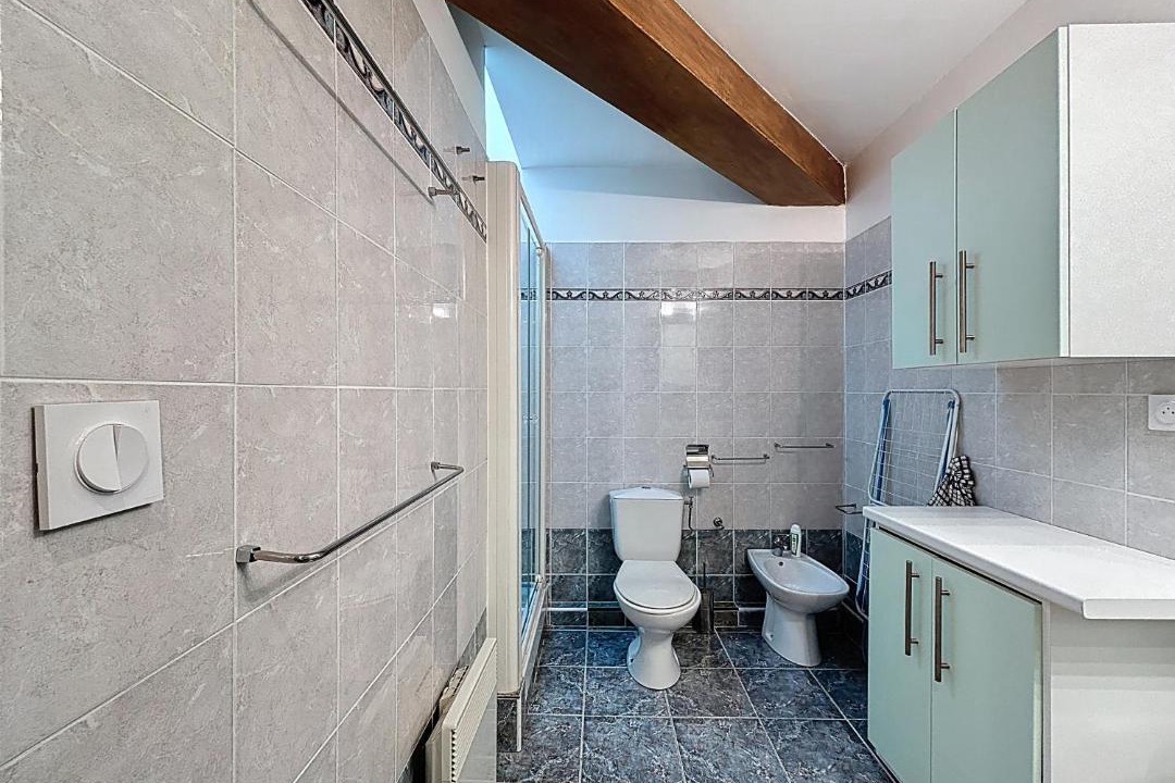 Photo of Bathroom in Gambetta