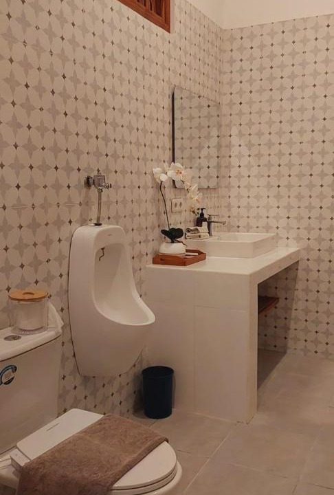 Photo of Bathroom in Kalibukbuk