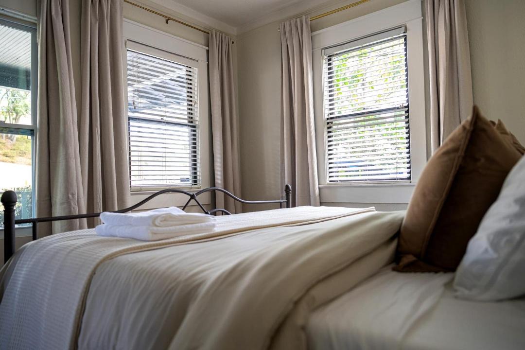 Photo of Bedroom in Lake Cherokee