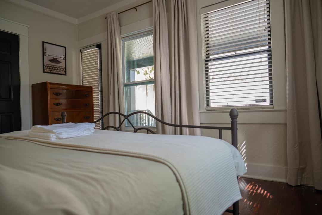 Photo of Bedroom in Lake Cherokee