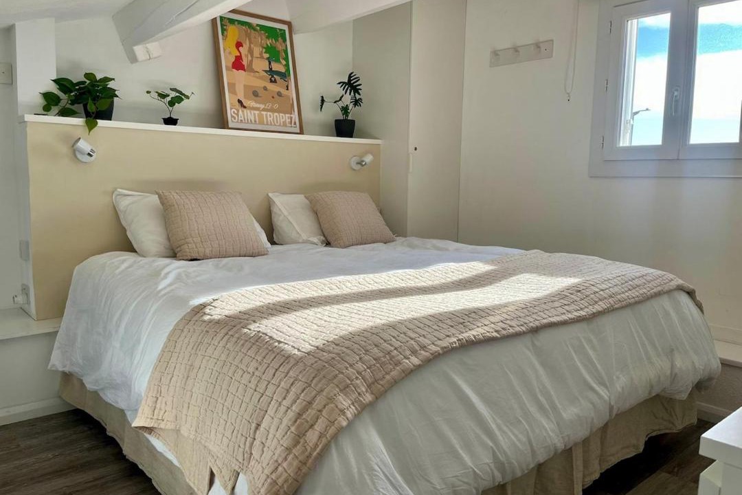 Photo of Bedroom in Port Grimaud