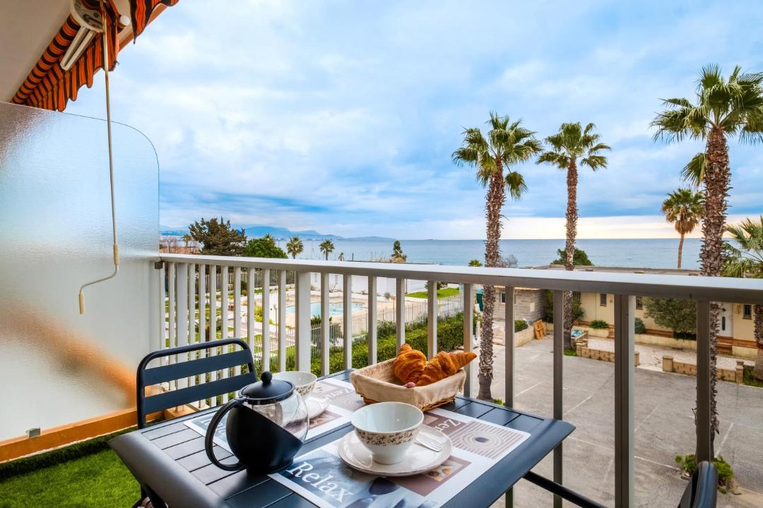 Photo of Patio Balcony in Villeneuve Loubet Beach