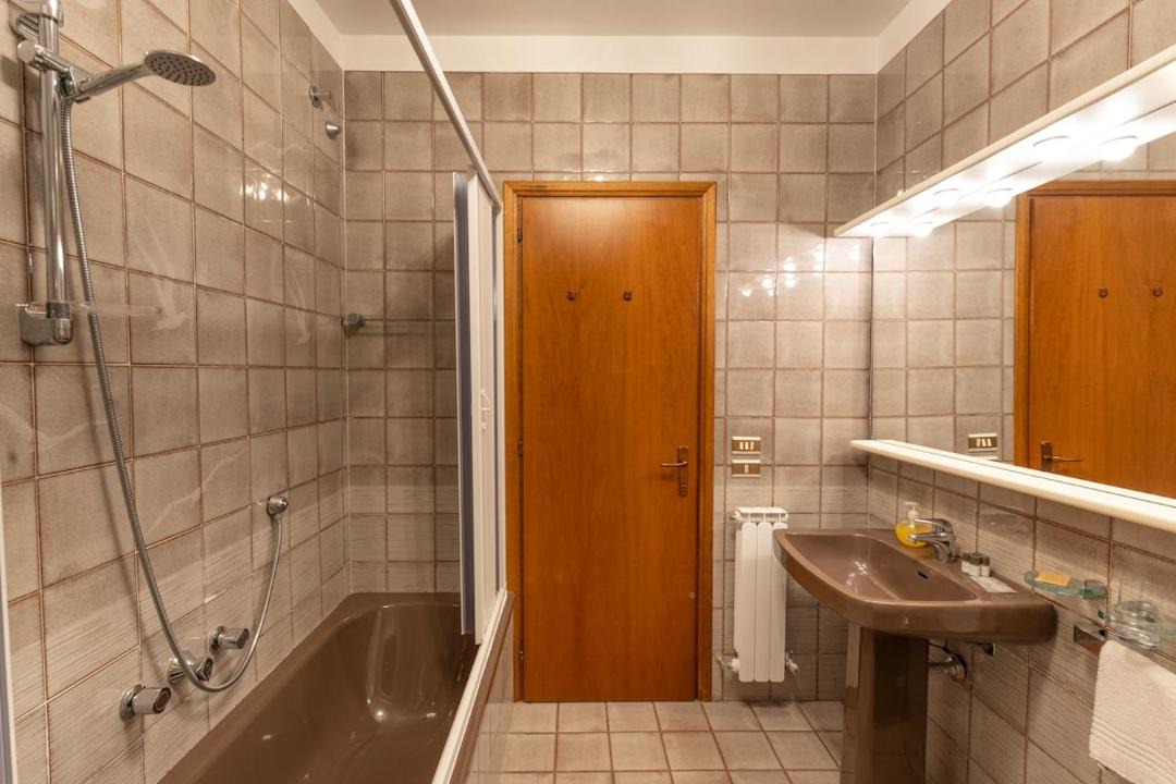 Photo of Bathroom in Livorno