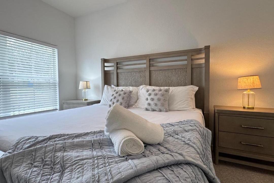 Photo of Bedroom in Venetian Bay Villages