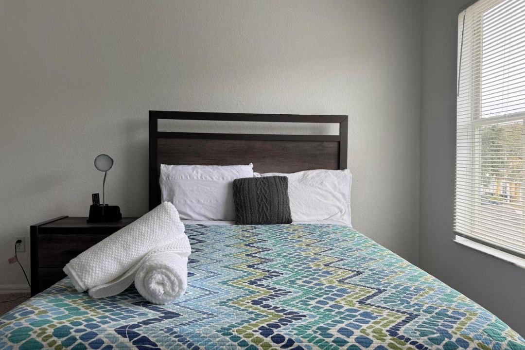 Photo of Bedroom in Venetian Bay Villages