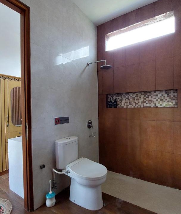 Photo of Bathroom in Kedewatan